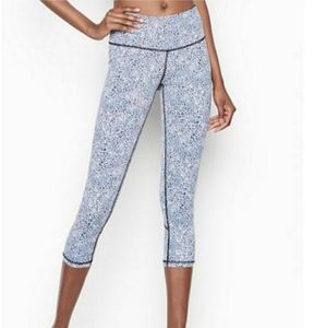 VS Sport Cropped Leggings